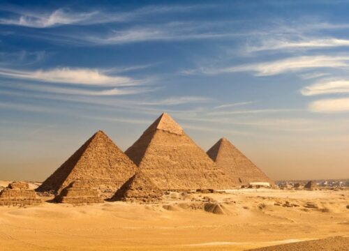 Piramidy w Gizie – jak je zwiedzać z LotusTravel